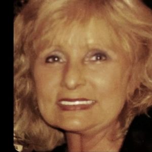 Meet your Posher, Debra